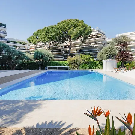 Apartment Lerins Renove Ideal Famille Plages De Juan Les Pins A 200m Confort & Parking *
