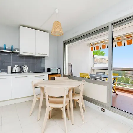 Apartment Lerins Renove Ideal Famille Plages De Juan Les Pins A 200m Confort & Parking Antibes